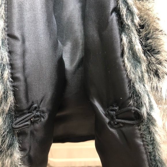 Woodland Faux Fur Vest 70% CASHMERE - worn 1X! - Picture 7 of 13